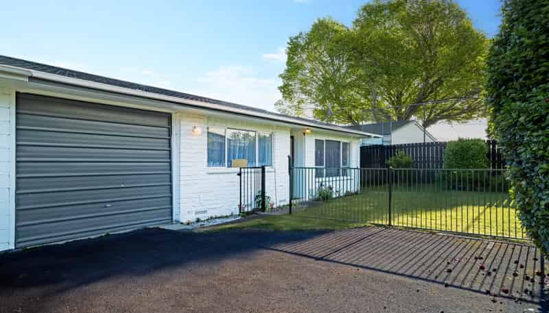 97B Pine Avenue, Melville