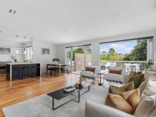 42 Parkdale Road, Mount Albert