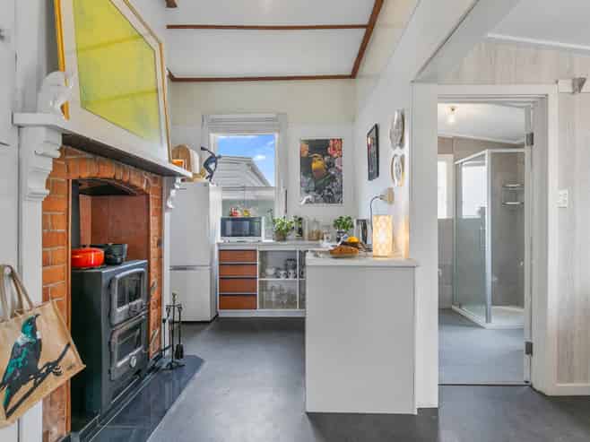 165 Cambridge Street, Levin