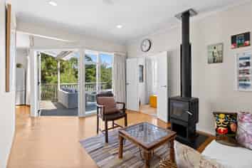 62 Cutfield Road, New Plymouth Central