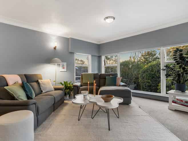 12 Fairleigh Avenue, Mount Albert