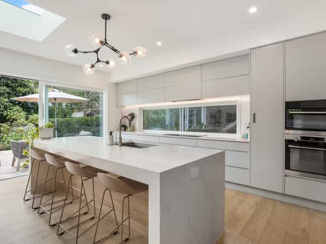 10 Weston Avenue, Mount Albert