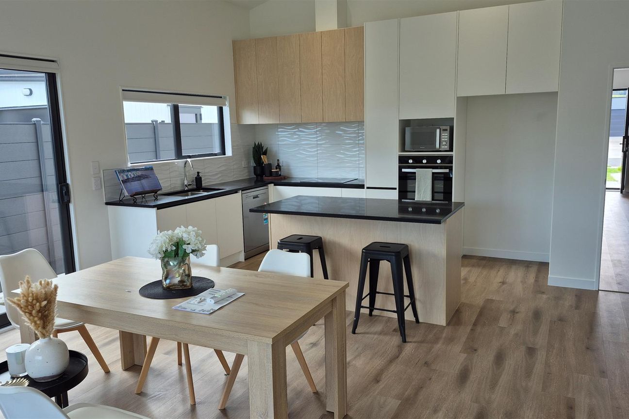AFFORDABLE BEACHSIDE LIVING - Mehr