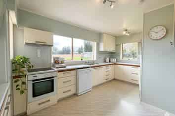 311 Pukekohe East Road, Bombay