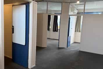 113 King Street North, Hastings