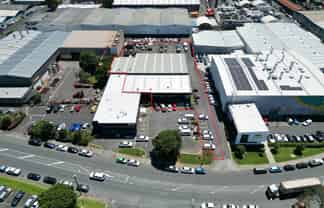 1,357M² WAREHOUSE WITH YARD
