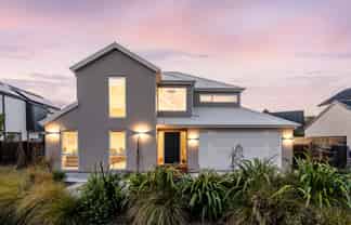 2/179 Weston Road, Saint Albans