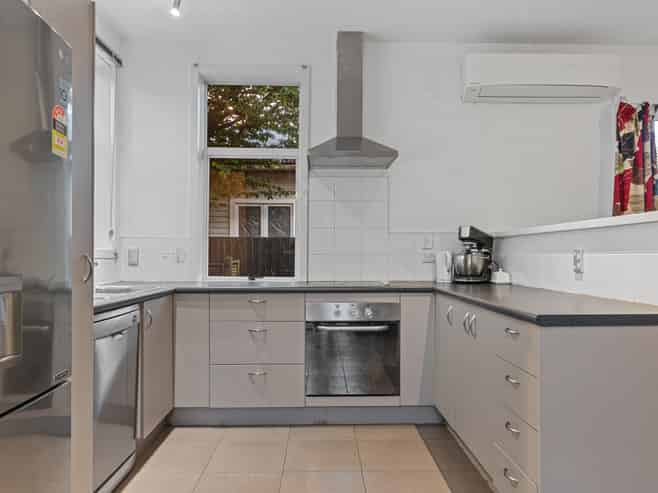 6 Lionel Street, Avonside