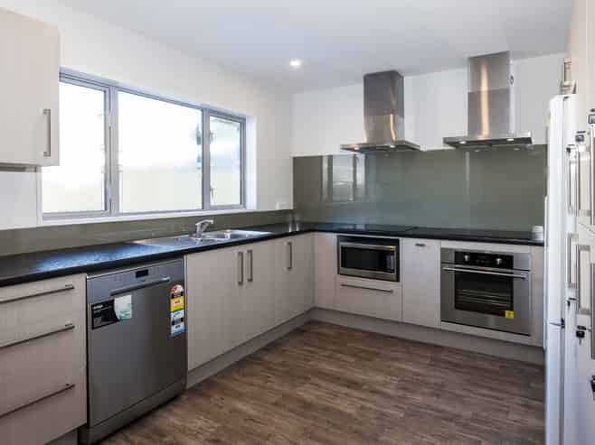 R1/384A Barrington St, Somerfield