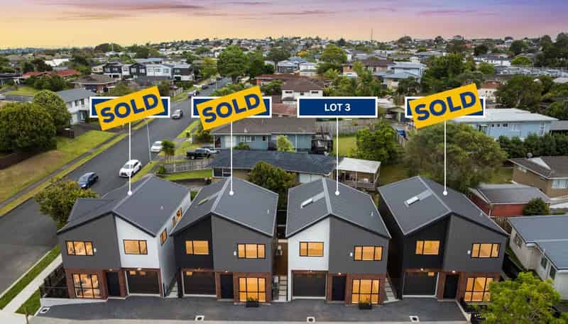 Lots 1-4/32 Kurnell Drive, Botany Downs