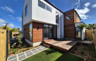 1/233 Geraldine Street, Edgeware