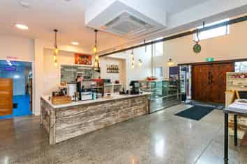 Auction. Must be sold.