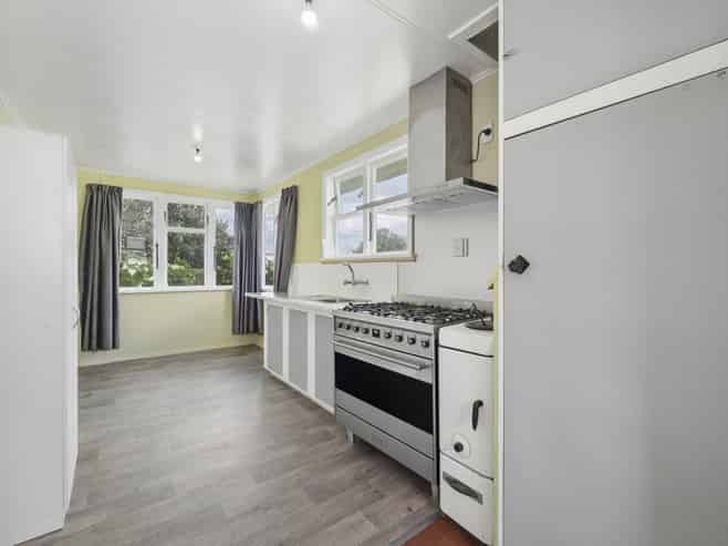 98 Oregon Drive, Murupara