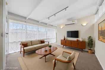  2/127 Seabrook Avenue, New Lynn