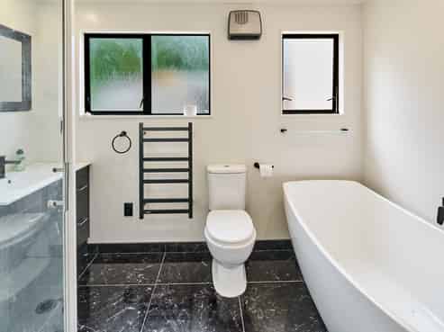 7b Gray Ave, Paraparaumu Beach