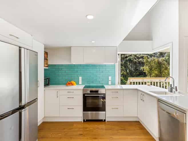 8 Eucalyptus Place, Beach Haven