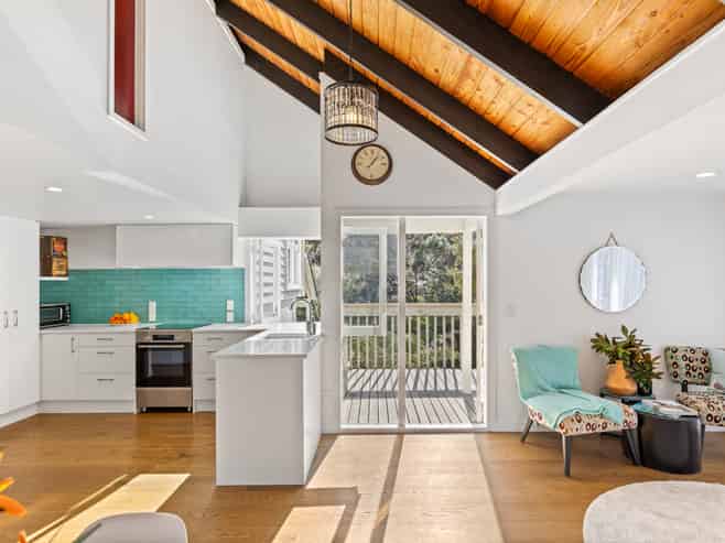 8 Eucalyptus Place, Beach Haven