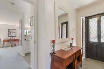 36 Willow Avenue, STOKE