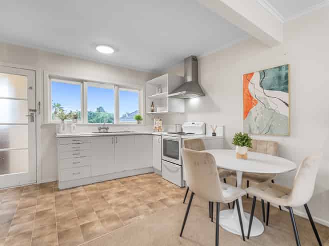 4/42A Clonbern Road, Remuera