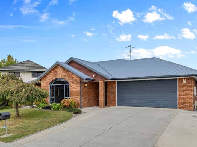 14 Holmwood Park Drive, Morrinsville