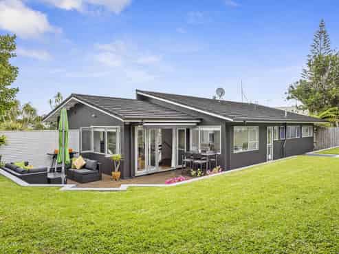 26 Coromandel Crescent, Mairangi Bay