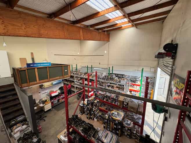 Industrial Unit with Secure Yard 