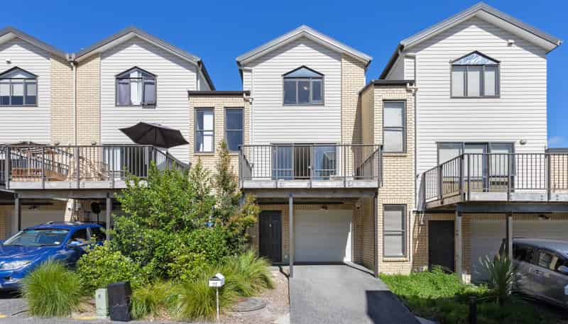 44/172 McLeod Road, Te Atatu South