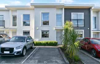 3/32 Dr Taylor Terrace, Johnsonville