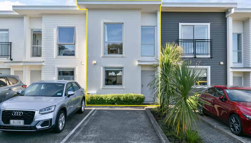 3/32 Dr Taylor Terrace, Johnsonville