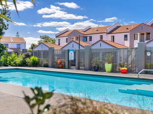 15/21 Armoy Drive, East Tamaki