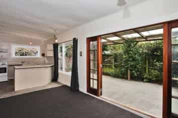 69 Brougham Street, Addington