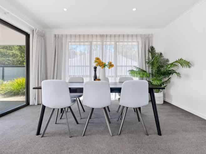 5 Greenfield Lane, Stoke