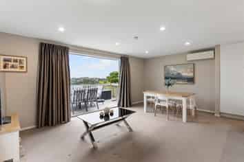 4/37 Waipa Street, Birkenhead