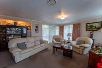 15 Hawea Street, Glenwood