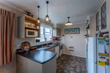 15 Hawea Street, Glenwood