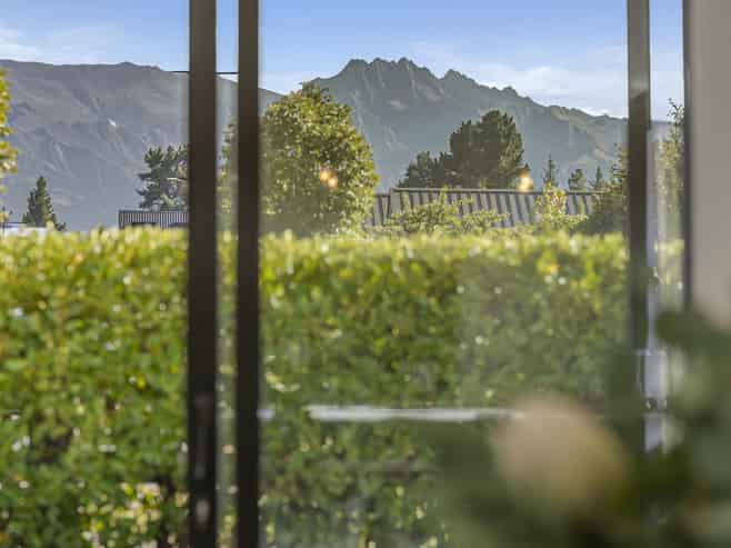 1 Glen Dene Crescent, Wanaka