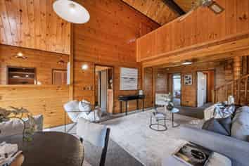 6 Iles Road, Lynmore