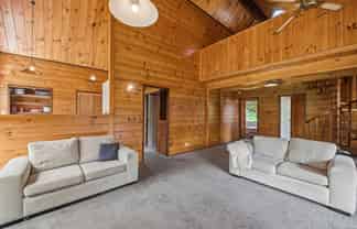 6 Iles Road, Lynmore