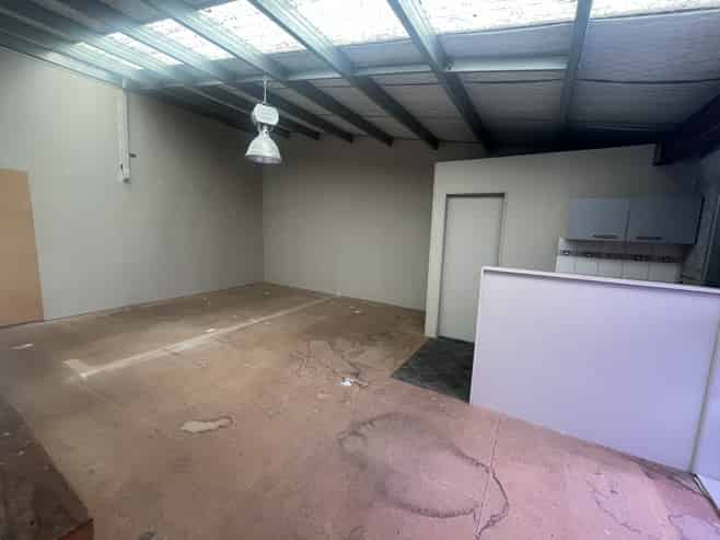 Standout commercial premises