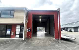 Standout commercial premises