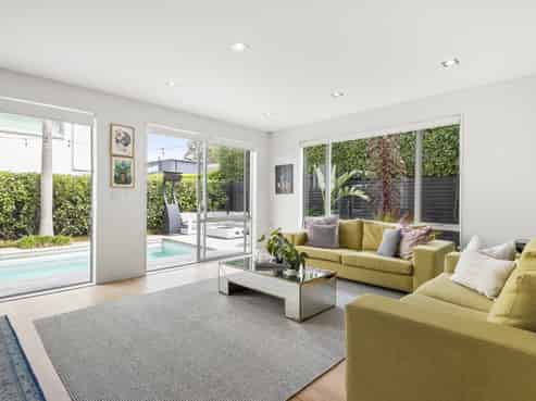 15 Waitemata Road, Hauraki