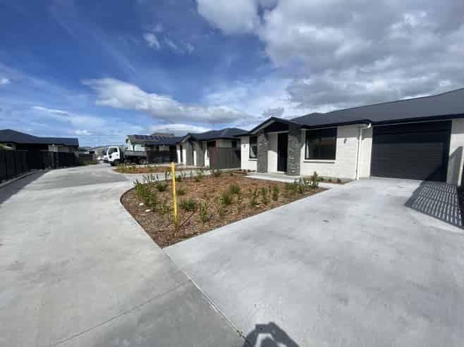 7 McCarthy Way, Mahora