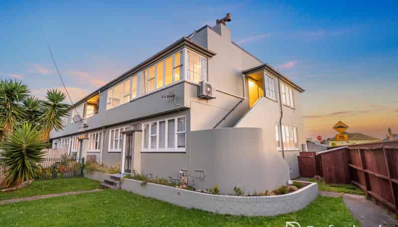 4/28 Scholefield Street, Petone