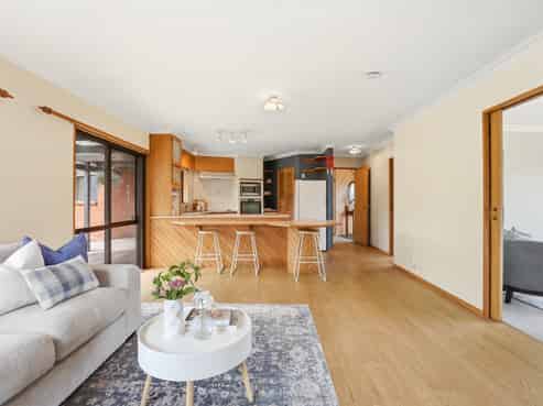 2 Bullock Drive, Springvale