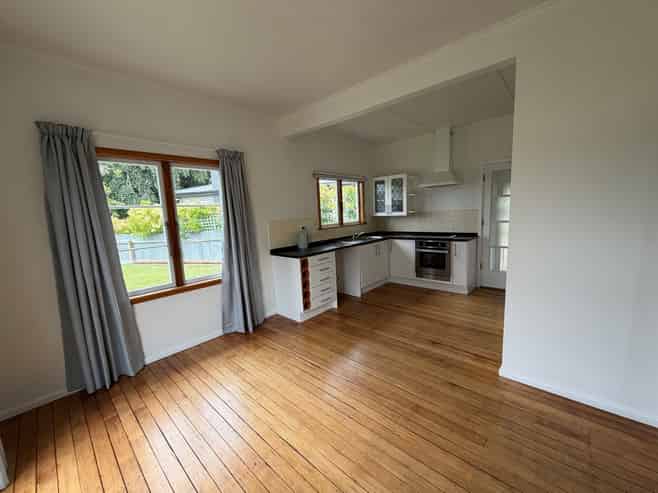 805 Grove Road, Mayfair