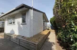 9C Douglas Street, Levin