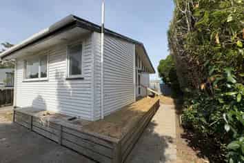 9C Douglas Street, Levin