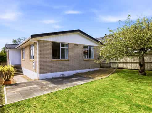 86 Tamatea Road, Taupo