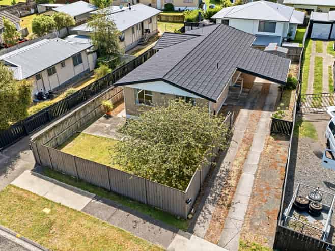 86 Tamatea Road, Taupo