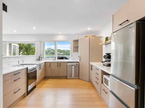 1/16 Lyttelton Avenue, Forrest Hill